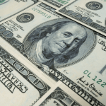 Pagamento de US$ 1 trilhão a Elon Musk gera reação sindical e expõe debate sobre subsídios bilionários