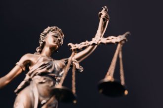 Reintegração de trabalhador bancário na Justiça reforça o papel do sindicato na defesa dos direitos