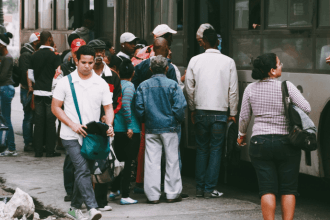 Sindicato e transporte em Sorocaba: decisão judicial amplia debate sobre mobilidade urbana e direitos no setor