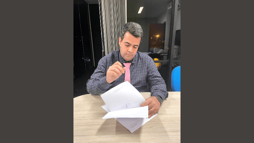 Com orientações de Vinicius Tadeu Sattin Rodrigues, o texto destaca estratégias para controlar a ansiedade antes da mamografia e reforçar a importância da prevenção contínua.