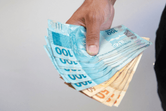 Bradesco paga horas extras na TI após pressão sindical e reforça debate sobre jornada e valorização no setor bancário